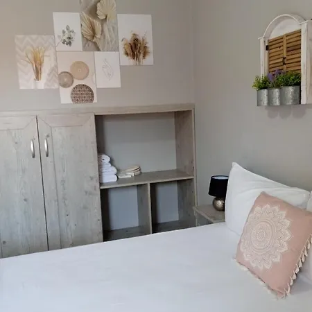 Apartment Almira - To Let *
