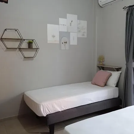 Almira - To Let Nea Roda