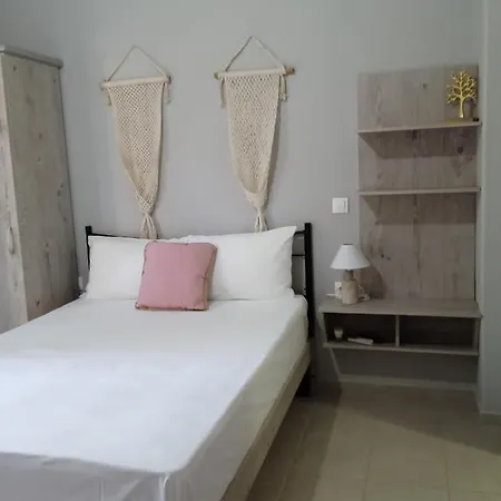 Appartement Almira - To Let Nea Roda