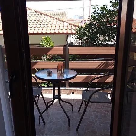 Almira - To Let Apartamento