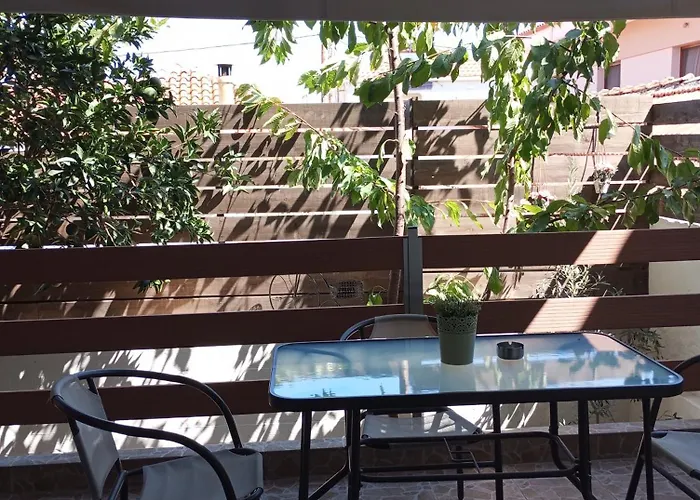 Almira - To Let Apartamento *